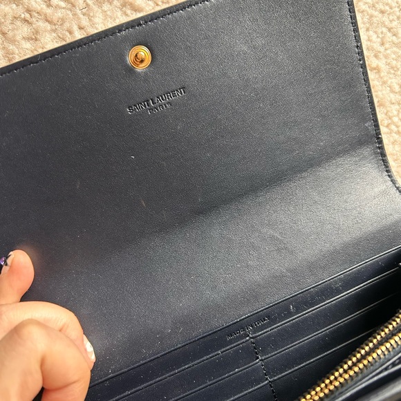 Authentic Saint Laurent navy wallet - Picture 5 of 9